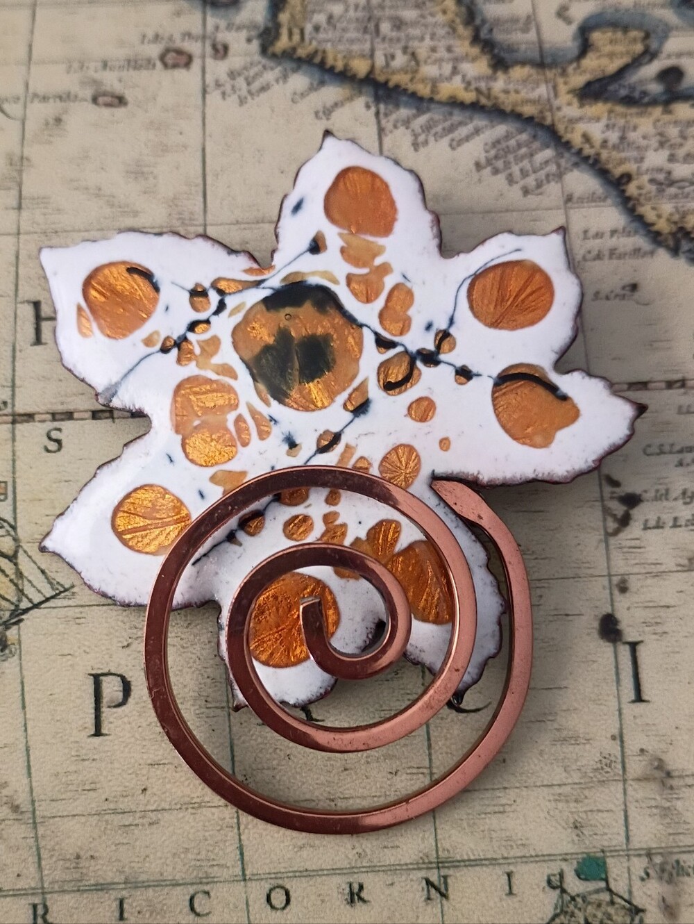 ❤️MCM MATISSE Enamel on Copper Maple Leaf Brooch Pin SIGNED